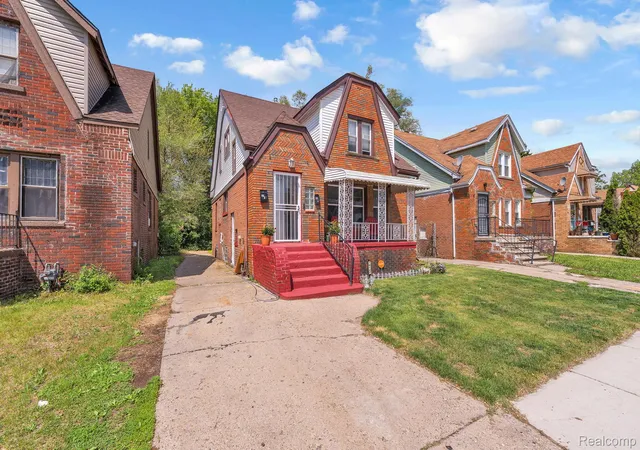 2nd image of 16147 Snowden St, Detroit, MI 48235 | MLS# 20261036679