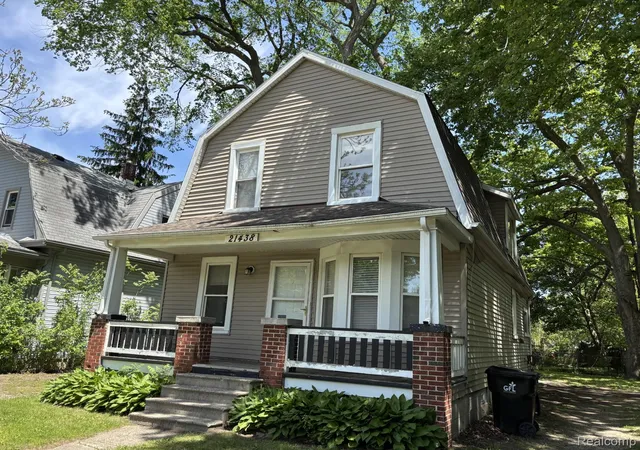 Homes for sale in Farmington Hills City Oakland, MI | 21438 Hamilton Ave, Farmington Hills City Oakland, MI 48336 | MLS# 20261036698