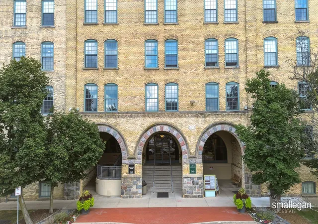 1st image of 940 Monroe Ave Nw #444, Grand Rapids, MI 49503 | MLS# 65026023630