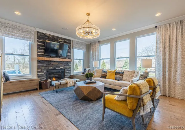 Photo 3 of Single family home for sale at 6978 Colony Dr, West Bloomfield, MI 48323 | MLS# 20261036719 | Listing updated on 2026-09-02