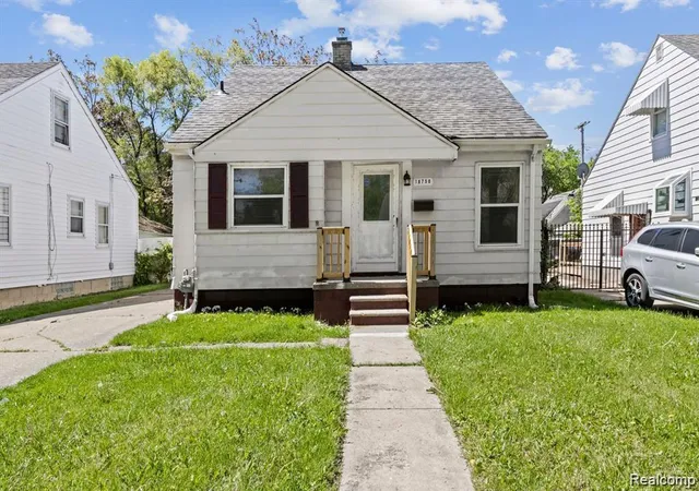 Homes for sale in Harper Woods, MI | 18750 Kingsville St, Harper Woods, MI 48225 | MLS# 20261036729