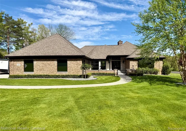 Homes for sale in Tyrone Township Livingston, MI | 7050 Lake Shannon Ct, Tyrone Township Livingston, MI 48430 | MLS# 20261036752