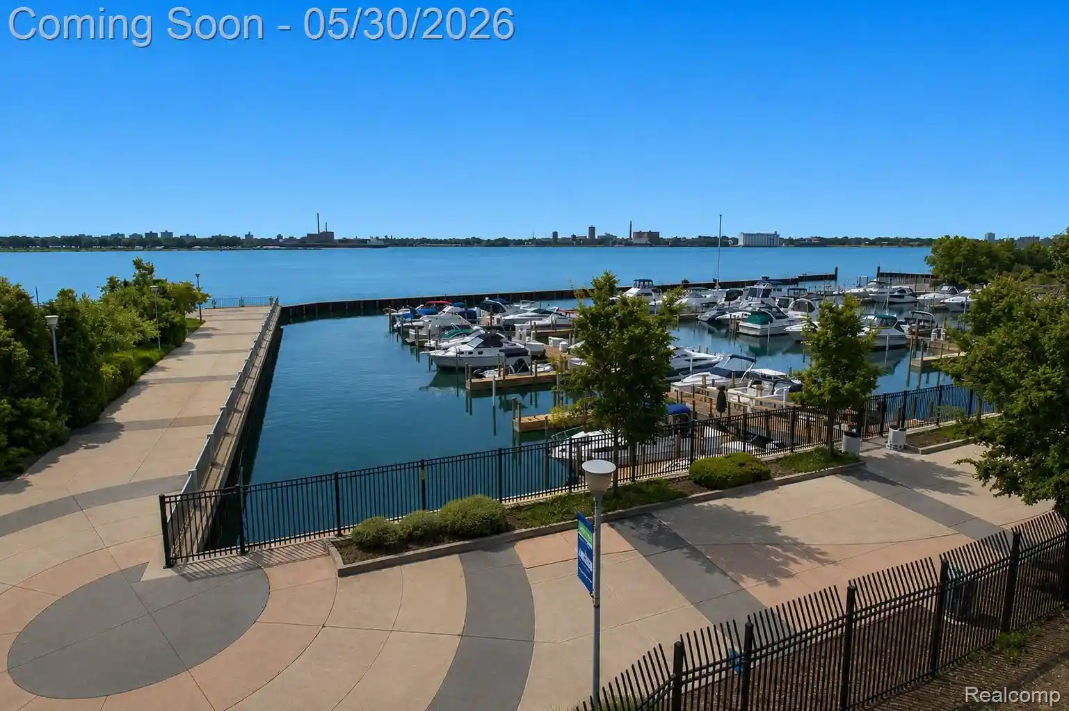 Listing Photo 2 - Condo for sale in Great Lakes Tower located at 250 E Harbortown Dr, Detroit, MI 48207 - Unit #205