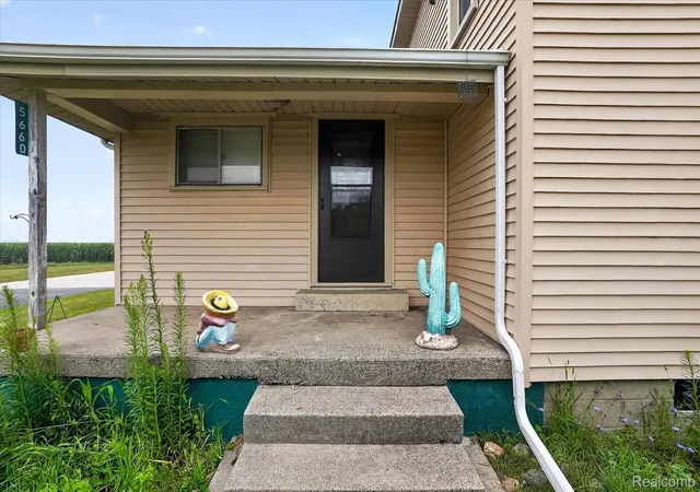 4th image of 5660 Tittabawassee Rd, Saginaw, MI 48604 | MLS# 20261036798