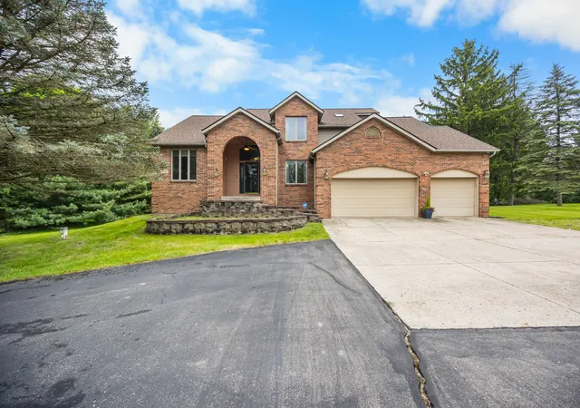 2nd image of 6140 Saline Ann Arbor Rd, Saline, MI 48176 | MLS# 81026023678