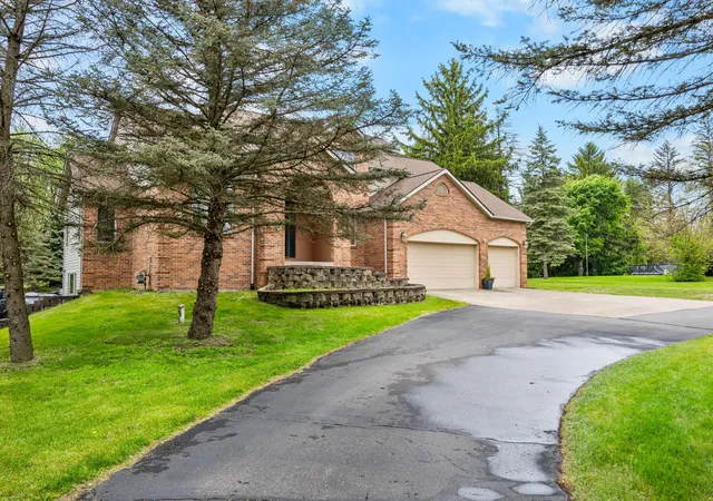 4th image of 6140 Saline Ann Arbor Rd, Saline, MI 48176 | MLS# 81026023678