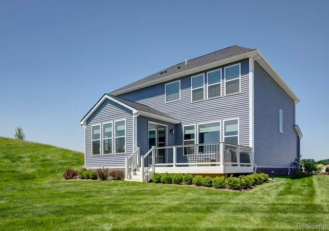 Photo 2 of Single family home for sale at 2400 Provencal Dr, Commerce Township, MI 48382 | MLS# 20261036844 | Listing updated on 2026-07-06