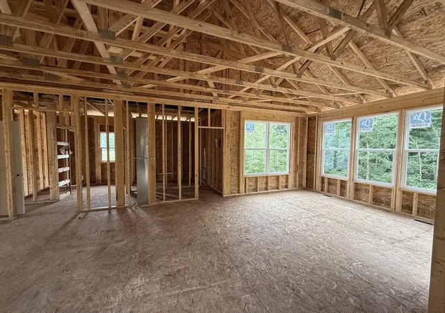 Photo 3 of Single family home for sale at 3084 Se Arbor Crk Dr #10, Grand Rapids, MI 49512 | MLS# 71026023701 | Listing updated on 2026-08-17