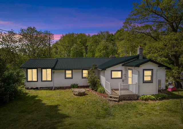 4th image of 1674 W 104Th St, Grant, MI 49327 | MLS# 72026023717