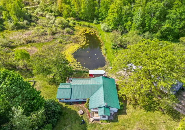 2nd image of 1674 W 104th St, Grant, MI 49327 | MLS# 72026023717