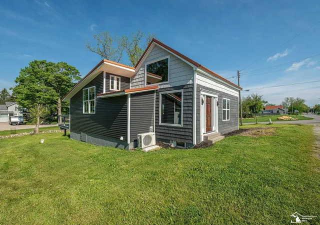 Photo 1 of Single family home for sale at 6621 Devils Lake Hwy, Manitou Beach, MI 49253 | MLS# 57050208356 | Listing updated on 2026-06-23