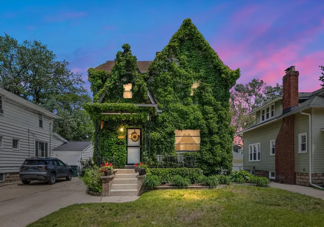 Single family home for sale at 1023 Longfellow Ave, Royal Oak, MI 48067 | MLS# 81026023721