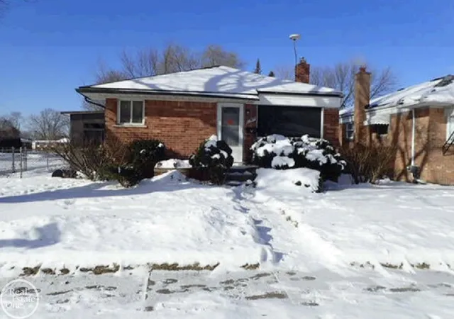 Homes for sale in St Clair Shores City Macomb, MI | 27301 Ursuline St, St Clair Shores City Macomb, MI 48081 | MLS# 58050208358