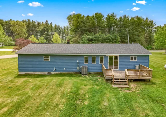 Homes for sale in Jonesville, MI | 1240 E Hastings Lake Rd, Jonesville, MI 49250 | MLS# 53026023730