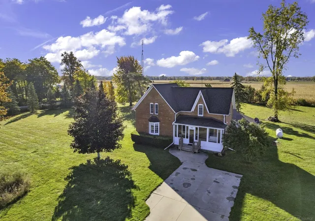 Photo 3 of Single family home for sale at 2950 W Hyde Rd, Carsonville, MI 48419 | MLS# 58050208383 | Listing updated on 2026-07-27