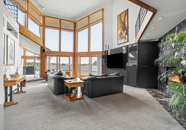 Photo 3 of Single family home for sale at 1046 N Eagle Lake Dr, Kalamazoo, MI 49009 | MLS# 66026023819 | Listing updated on 2026-06-24