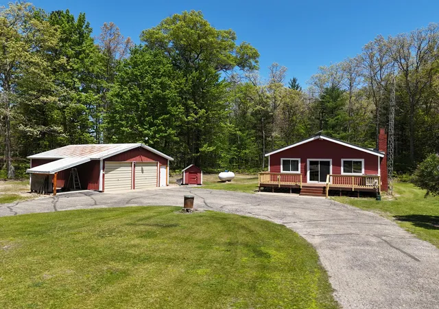 2nd image of 663 Seaman Rd, Wellston, MI 49689 | MLS# 67026023828