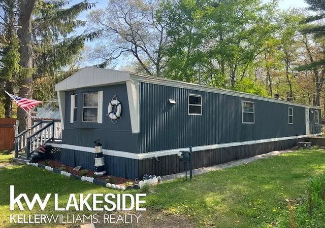 2nd image of 5871 Port Austin Rd, Caseville, MI 48725 | MLS# 58050208428