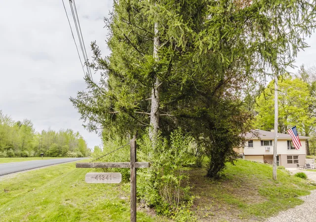 34th image of 41341 County Road 665, Paw Paw, MI 49079 | MLS# 66026023875