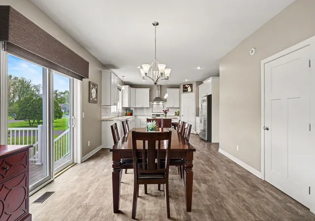 5th image of 5441 Turkey Run Dr, Kalamazoo, MI 49004 | MLS# 66026023886