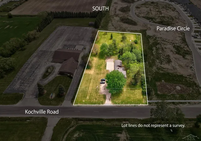 Photo 4 of Single family home for sale at 3285 Kochville Rd, Saginaw, MI 48604 | MLS# 61050208447 | Listing updated on 2026-05-21