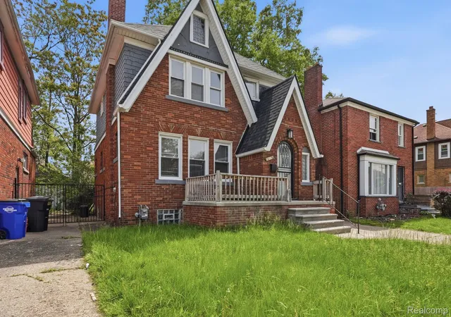 Photo 3 of Single family home for sale at 16176 Ohio St, Detroit, MI 48221 | MLS# 20261037172 | Listing updated on 2026-07-30