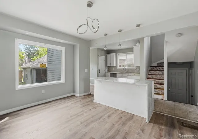 Photo 4 of Single family home for sale at 16176 Ohio St, Detroit, MI 48221 | MLS# 20261037172 | Listing updated on 2026-07-30