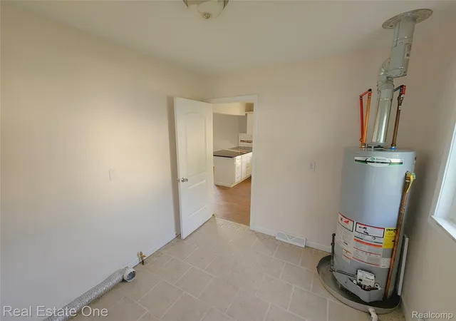 Photo 29 of Single family home for sale at 1574 E Woodruff Ave, Hazel Park, MI 48030 | MLS# 20261037205 | Listing updated on 2026-08-30