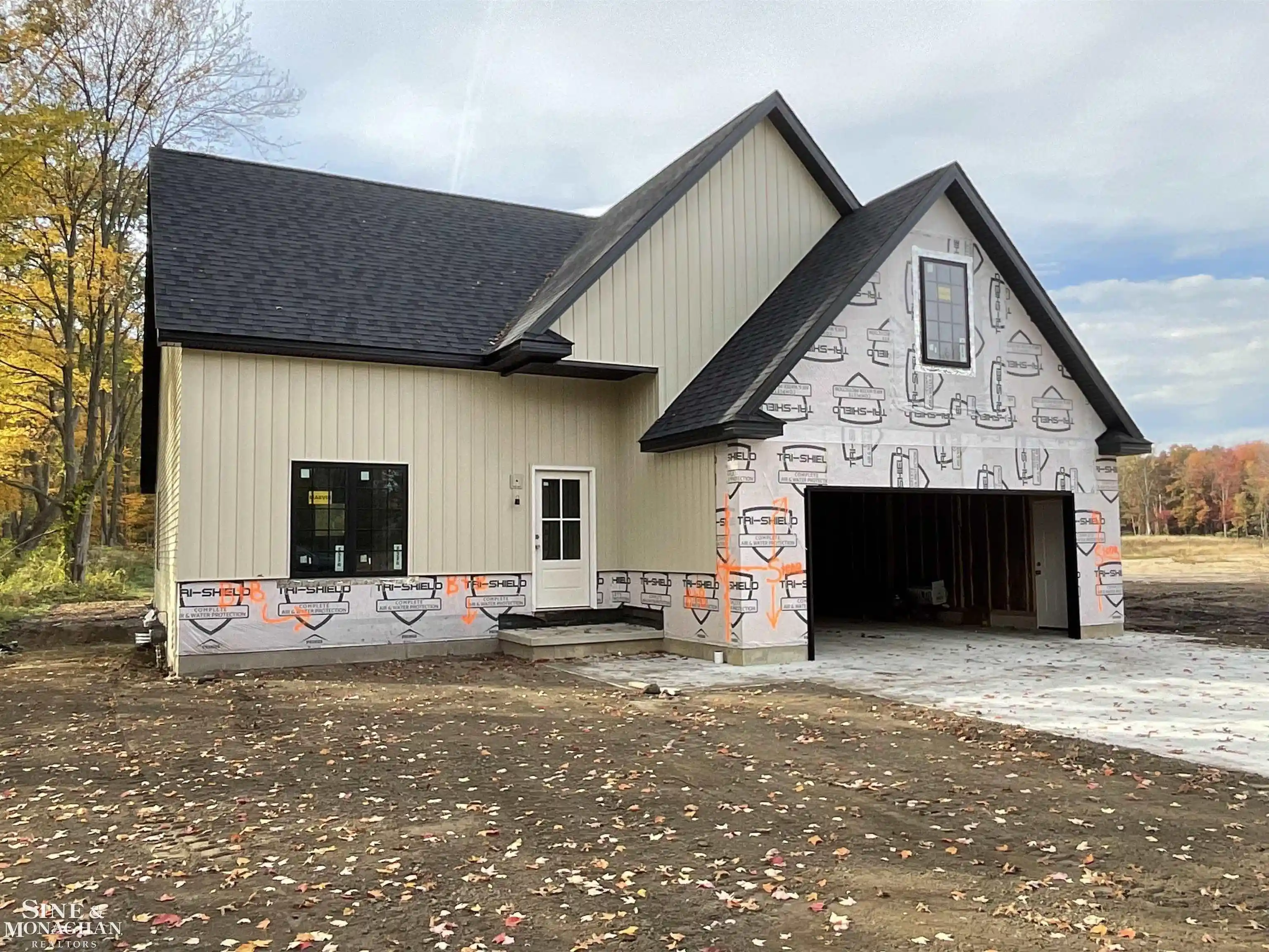 Single family home for sale at 1825 State St, Algonac, MI 48001 | MLS# 58050208500