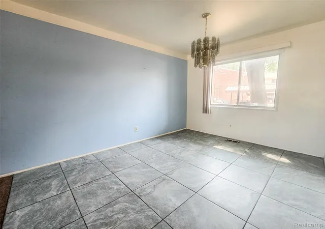 Listing Photo 4 - Condo for sale in building located at 19942 Vernier Rd, Harper Woods, MI 48225