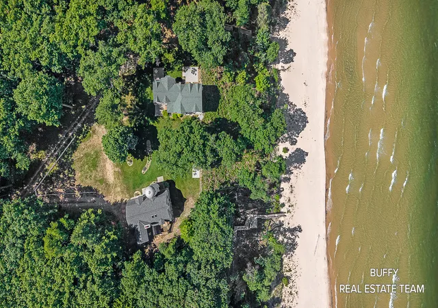 Photo 3 of Mansion for sale at 8282 W Harrison Rd, Mears, MI 49436 | MLS# 71026024084 | Listing updated on 2026-08-21