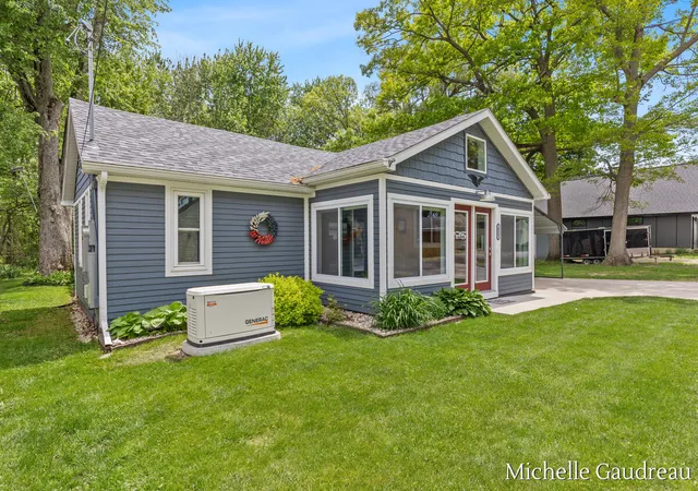 3rd image of 621 Eagle Point Rd, Lake Odessa, MI 48849 | MLS# 65026024143