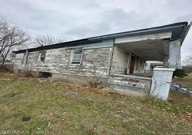 2nd image of 14537 Washburn St, Detroit, MI 48238 | MLS# 20261037329