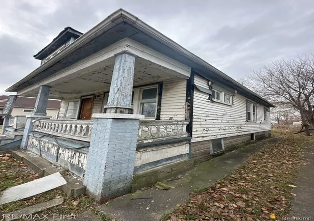 Photo 3 of Single family home for sale at 14537 Washburn St, Detroit, MI 48238 | MLS# 20261037329 | Listing updated on 2026-09-21