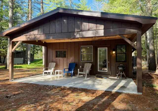 4th image of 14047 Torch River Rd, Rapid City, MI 49676 | MLS# 78080068624