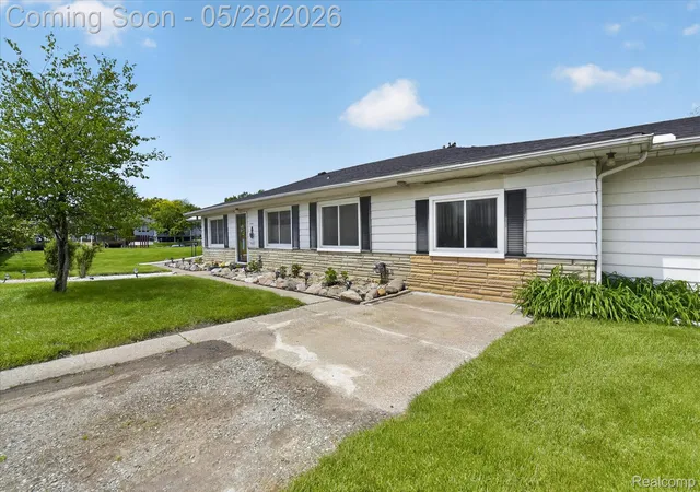 Homes for sale in Gibraltar, MI | 29886 Pointe Dr, Gibraltar, MI 48173 | MLS# 20261037371