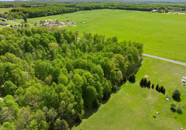 3rd image of 2799 Lake Ann Rd, Interlochen, MI 49643 | MLS# 78080068642