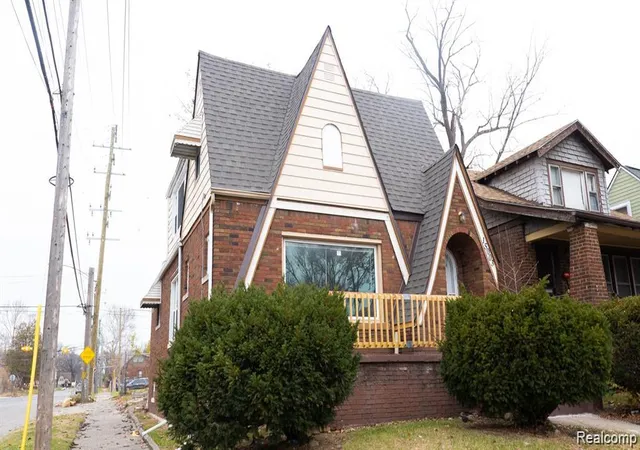 1st image of 15003 Manor St, Detroit, MI 48238 | MLS# 20261037434