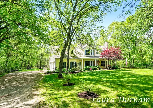 Photo 3 of Single family home for sale at 6312 Silver Lake Dr, Saugatuck, MI 49453 | MLS# 71026024250 | Listing updated on 2026-06-29