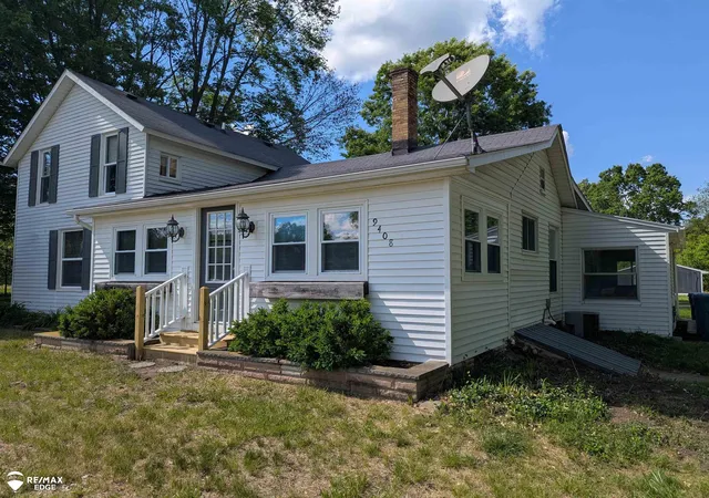 1st image of 9408 Mcafee Rd, Montrose, MI 48457 | MLS# 5050208636