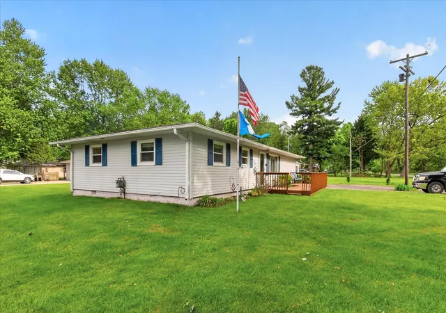 3rd image of 9489 Hyde Rd, Clarklake, MI 49234 | MLS# 55026024297
