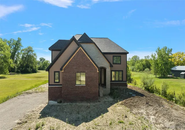 Photo 2 of Single family home for sale at 60637 Schoenherr Rd, Washington, MI 48094 | MLS# 20261037500 | Listing updated on 2026-07-06