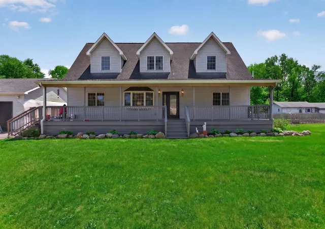 Photo 1 of Single family home for sale at 7121 Glendale Pl, Jackson, MI 49201 | MLS# 55026024309 | Listing updated on 2026-06-24