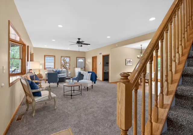 Photo 2 of Single family home for sale at 7121 Glendale Pl, Jackson, MI 49201 | MLS# 55026024309 | Listing updated on 2026-06-24