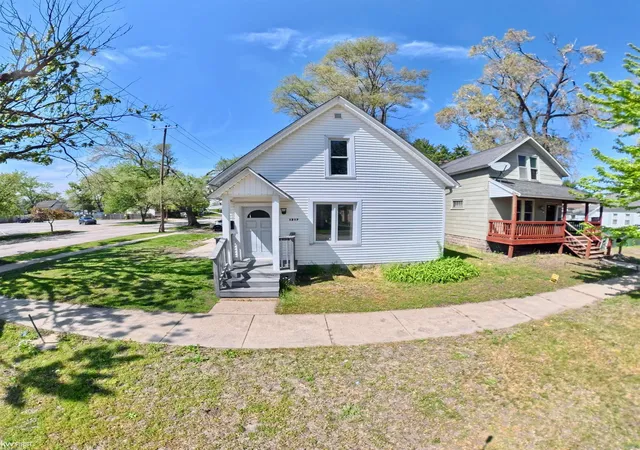 Photo 2 of Single family home for sale at 1217 Rawlins St, Port Huron, MI 48060 | MLS# 5050208674 | Listing updated on 2026-09-02