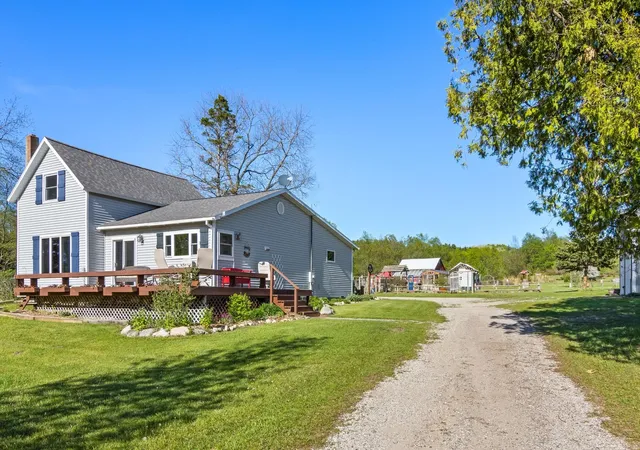 3rd image of 2389 Paul Rose Rd, Frankfort, MI 49635 | MLS# 78080068687