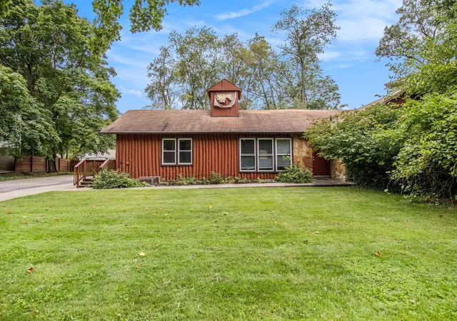 Photo 1 of Single family home for sale at 1316 Knollwood Ave, Kalamazoo, MI 49006 | MLS# 66026024434 | Listing updated on 2026-06-06