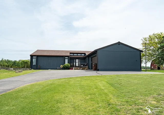 Single family home for sale at 7338 Turk Rd, Ottawa Lake, MI 49267 | MLS# 57050208683