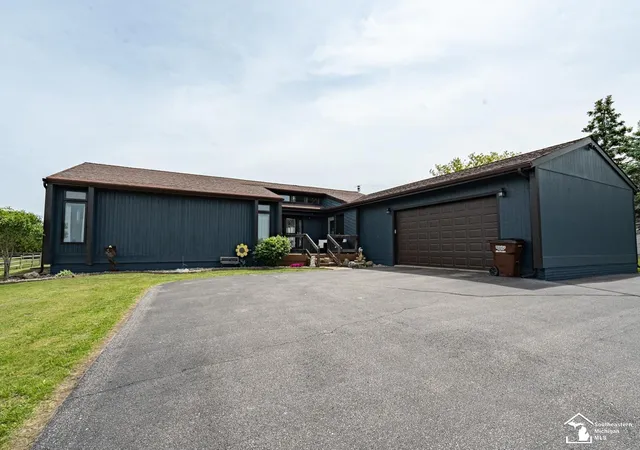 Photo 1 of Single family home for sale at 7338 Turk Rd, Ottawa Lake, MI 49267 | MLS# 57050208683 | Listing updated on 2026-06-05