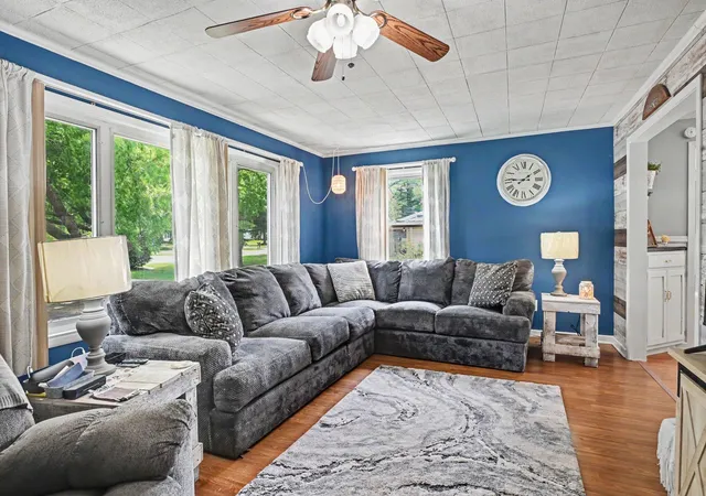 Photo 4 of Single family home for sale at 2402 S 3rd Street, Niles, MI 49120 | MLS# 69026024465 | Listing updated on 2026-06-02